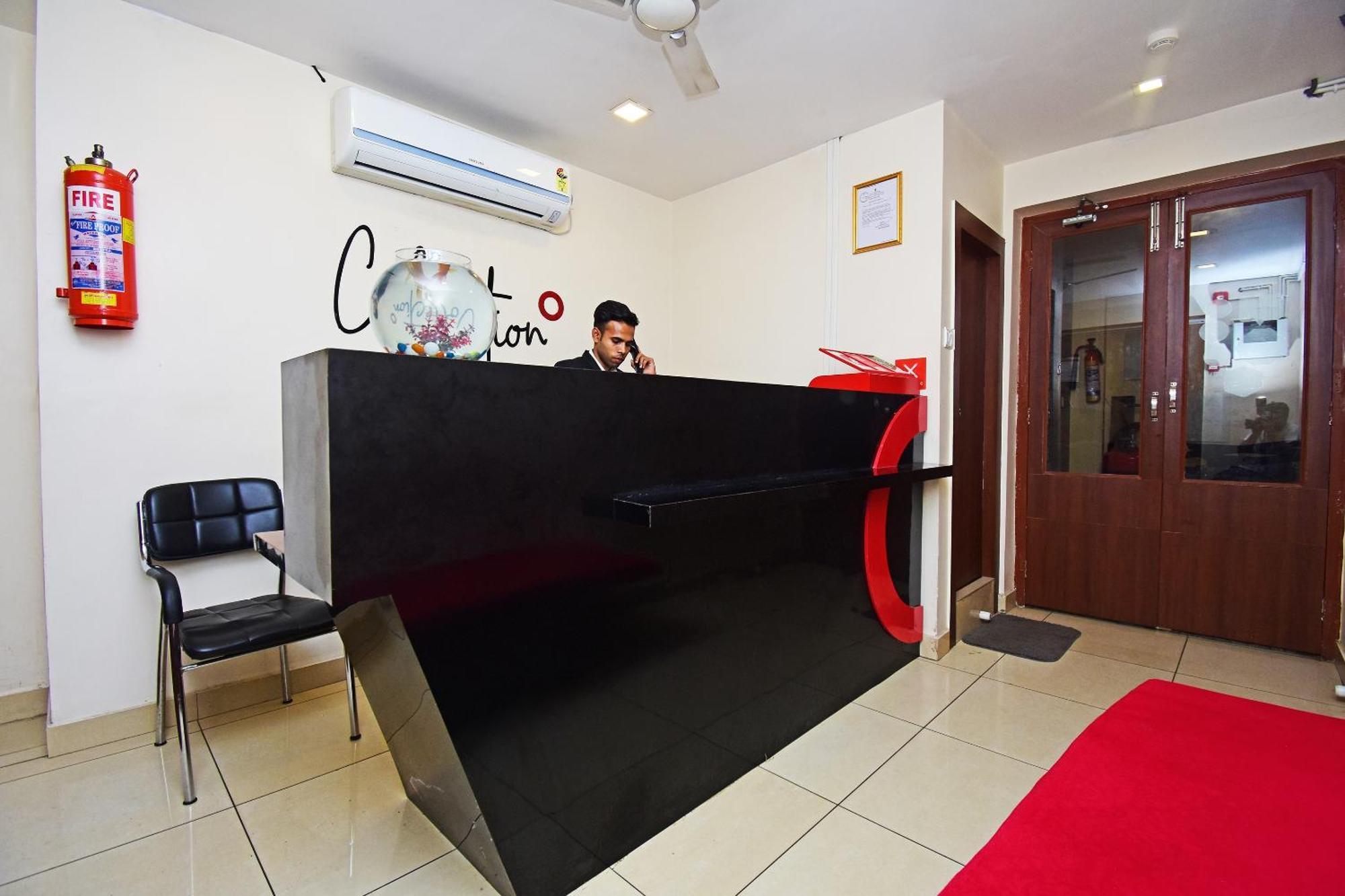 מלון Dum Dum Super Collection O Gokul Residency Near Emami City Dumdum Opposite Raja Palace מראה חיצוני תמונה