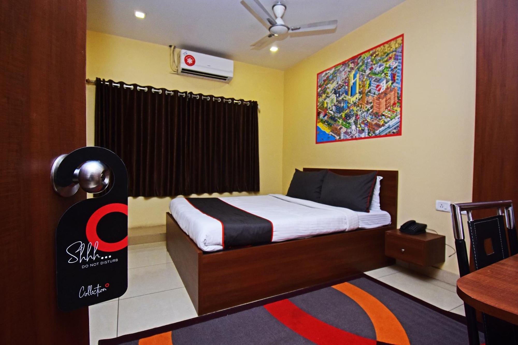 מלון Dum Dum Super Collection O Gokul Residency Near Emami City Dumdum Opposite Raja Palace מראה חיצוני תמונה