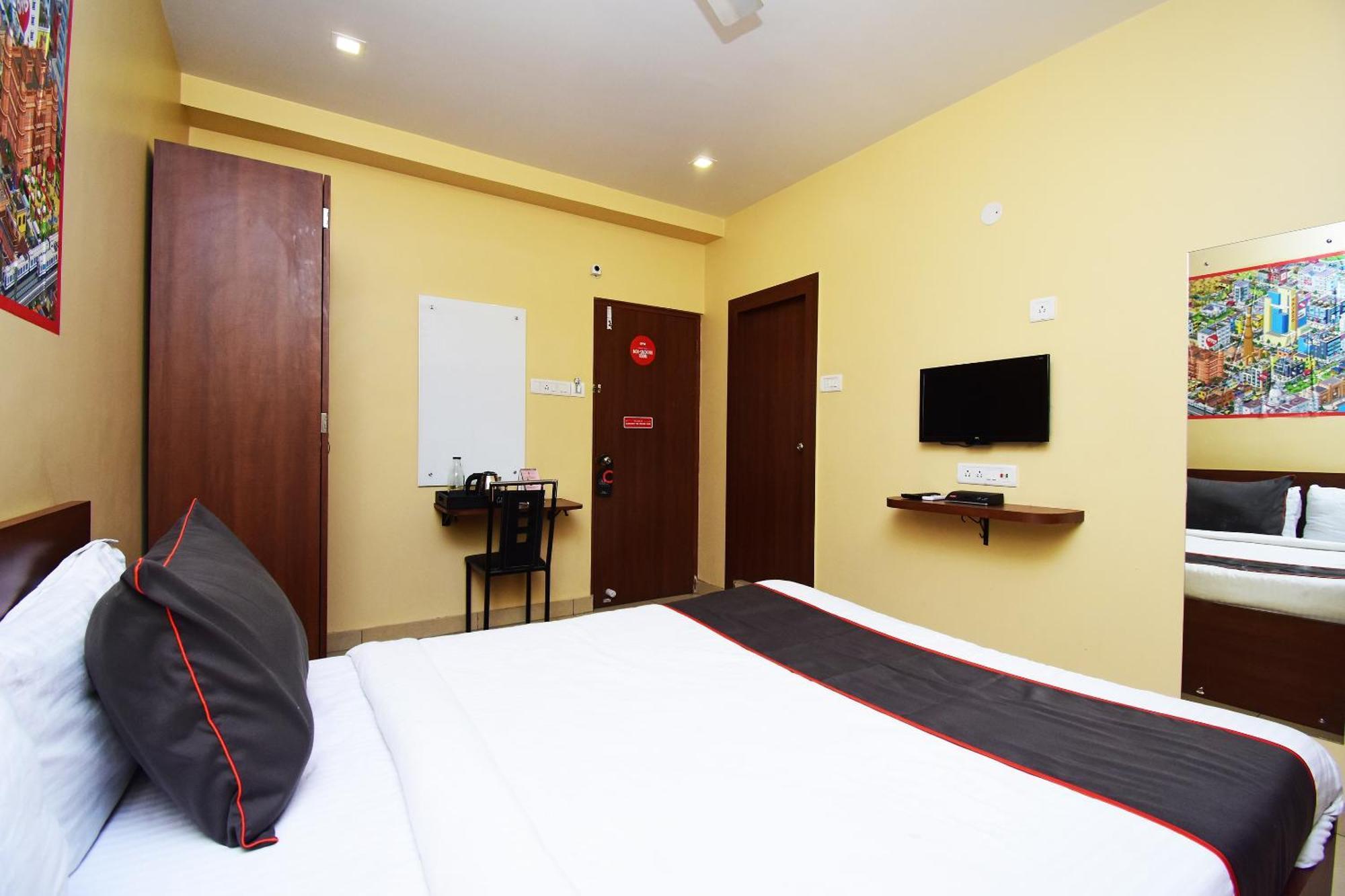 מלון Dum Dum Super Collection O Gokul Residency Near Emami City Dumdum Opposite Raja Palace מראה חיצוני תמונה